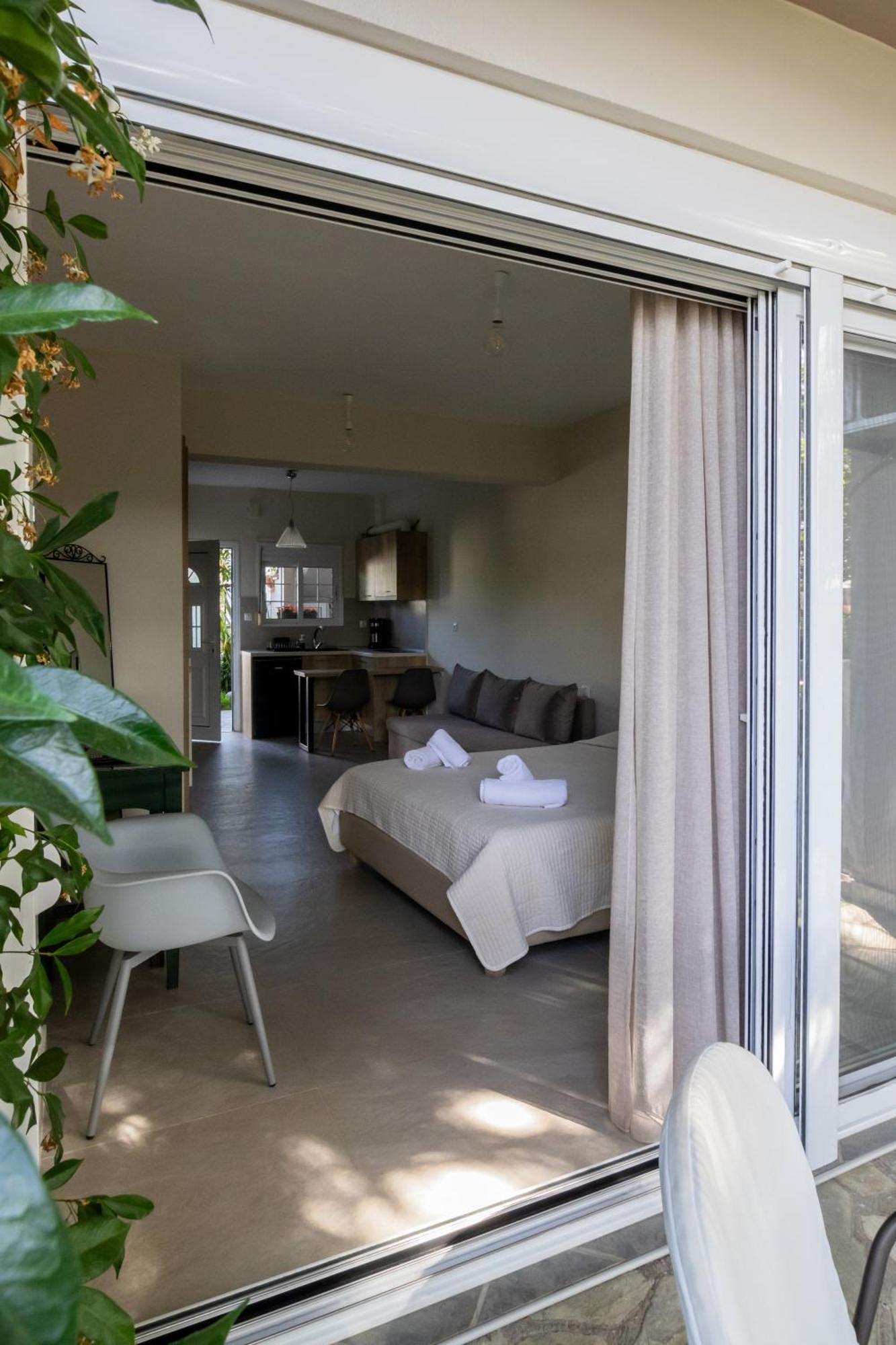 Garden House Apartment เวลิกา ภายนอก รูปภาพ